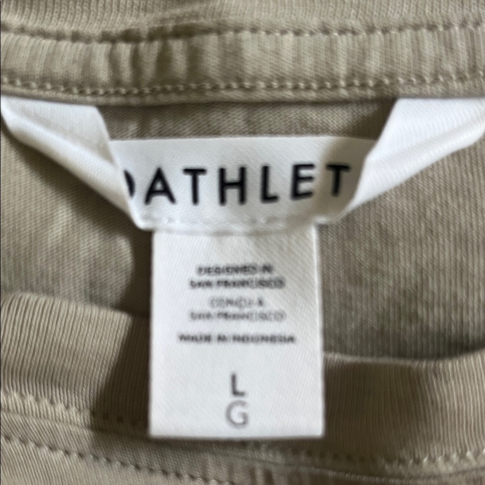 Athleta Essential Tee
